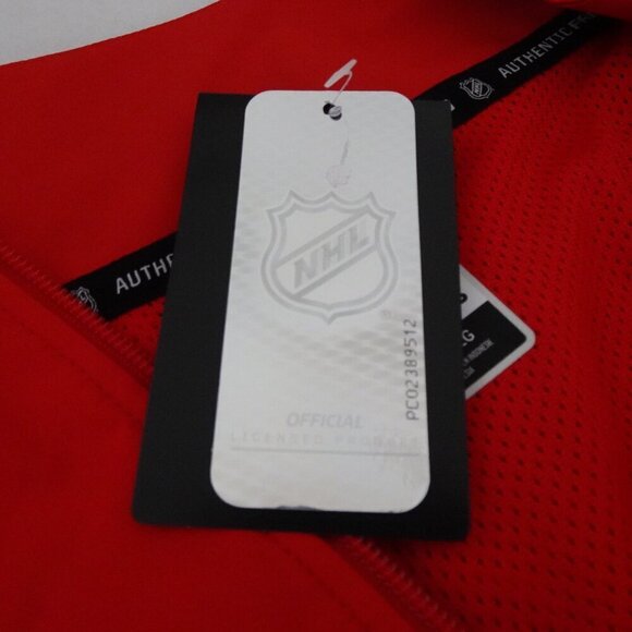 Calgary Flames Jacket Men's Size 2XL Red Fanatics Full Zip NHL Lightweight - Picture 6 of 7
